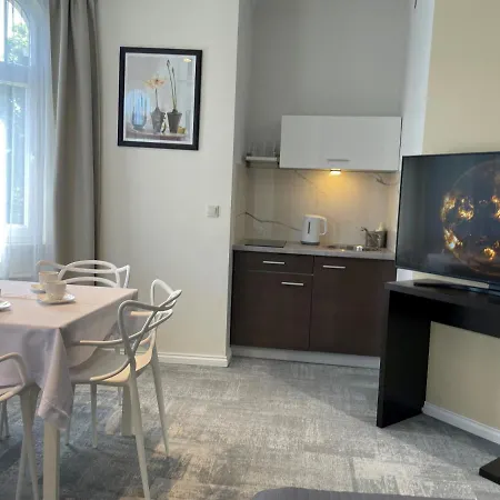 B&B Aronia Z Aneksem Kuchennym 우스트카