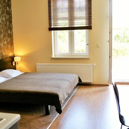 Bed & Breakfast Aronia Z Aneksem Kuchennym , Parking Bezplatny