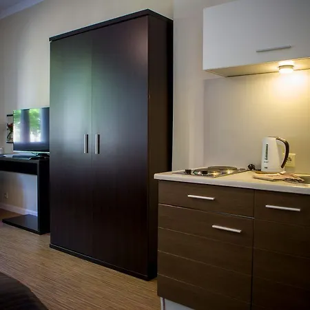 Bed and Breakfast Aronia Z Aneksem Kuchennym 3*
