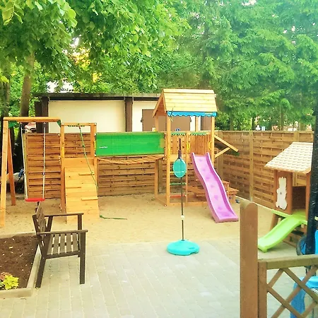 Aronia Z Aneksem Kuchennym 우스트카