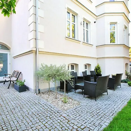 Aronia Z Aneksem Kuchennym B&B 우스트카