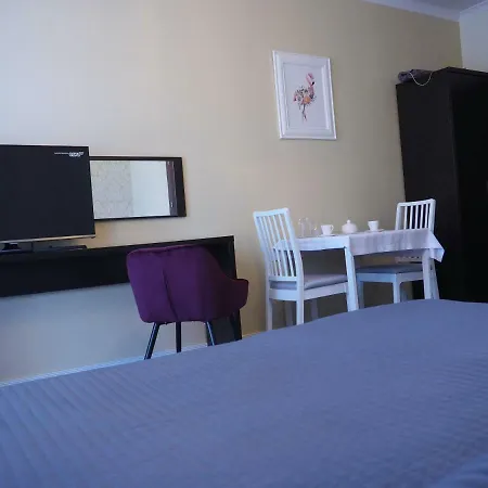 Aronia Z Aneksem Kuchennym 3* ウストカ