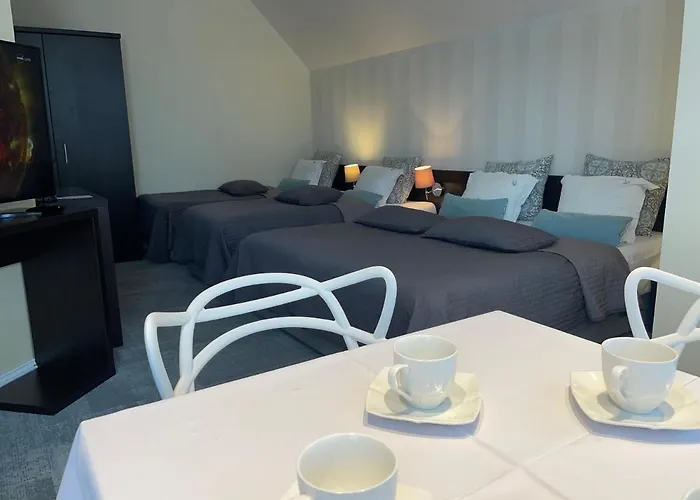 Bed & Breakfast Aronia Z Aneksem Kuchennym