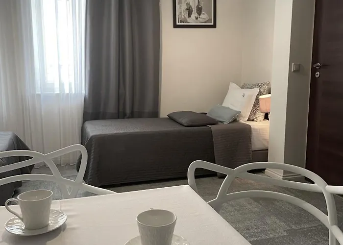 Bed & Breakfast Aronia Z Aneksem Kuchennym 3*