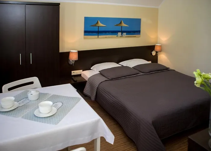 Aronia Z Aneksem Kuchennym Bed & Breakfast Ustka